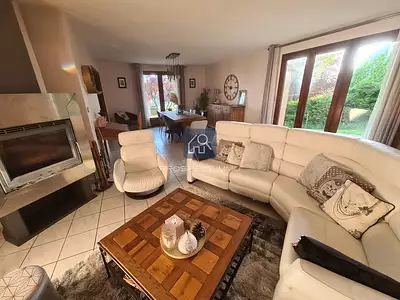 Maison, 146 m²