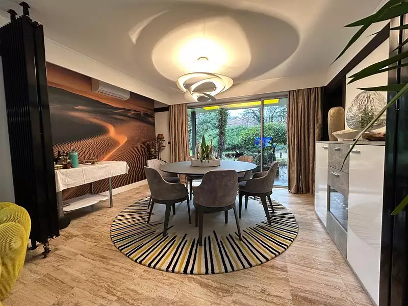 Maison, 313 m²