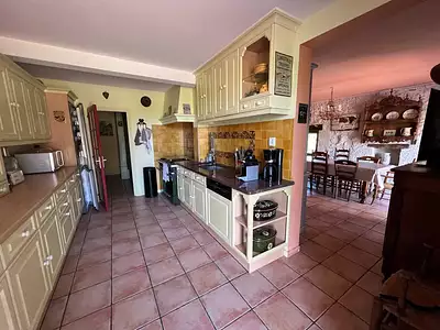 Maison, 221 m²