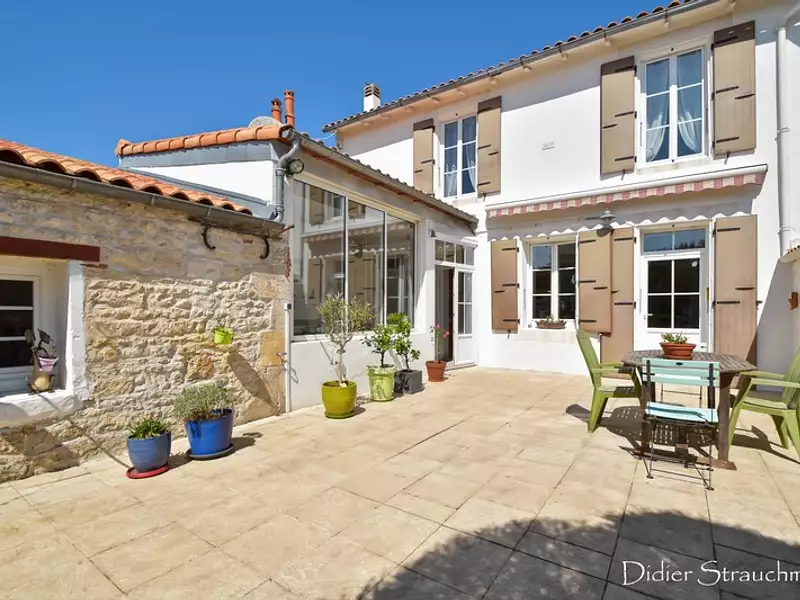 Maison, 206 m²