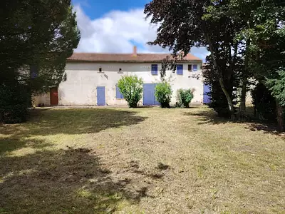 Maison, 195 m²