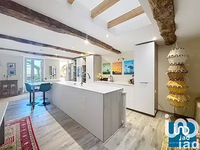 Maison, 220 m²