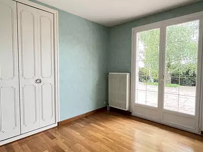 Maison, 225 m²
