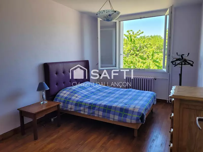 Maison, 325 m²