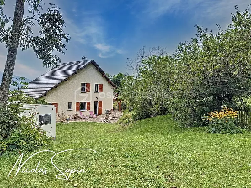 Maison, 144 m²