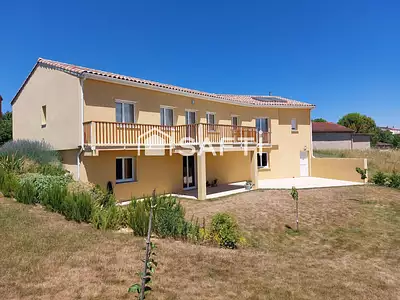 Maison, 140 m²