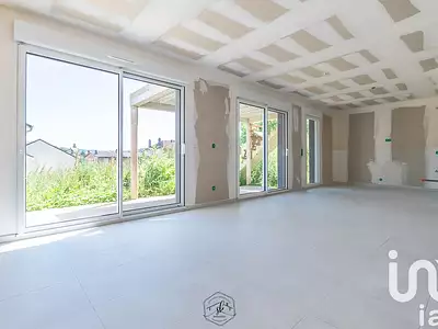 Maison, 102 m²