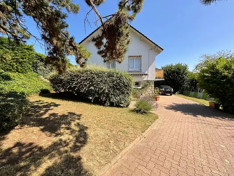 Maison, 145 m²
