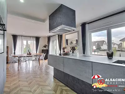 Maison, 167 m²