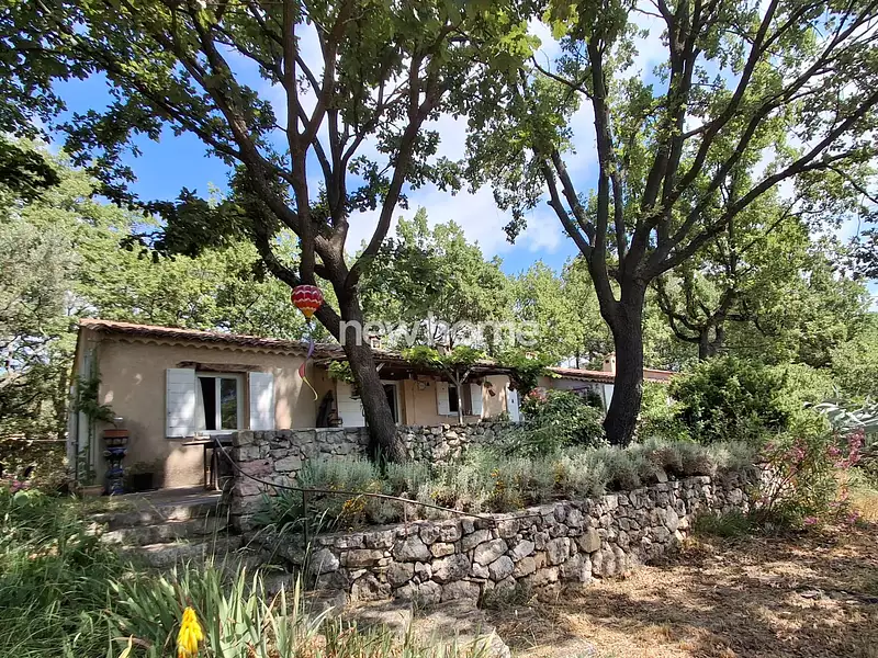 Maison, 180 m²