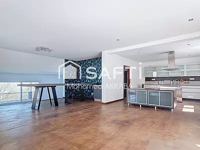 Maison, 303 m²