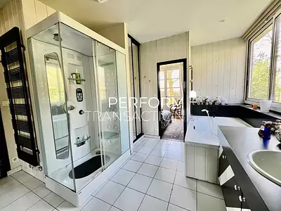 Appartement, 163,83 m²