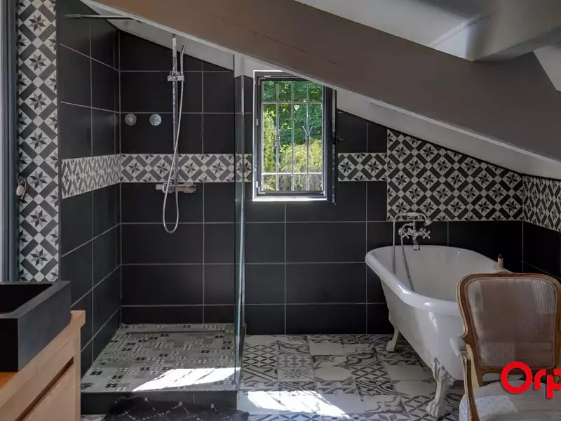 Maison, 356 m²