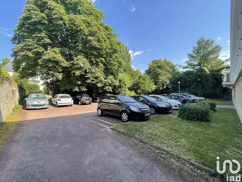 Divers, 200 m²