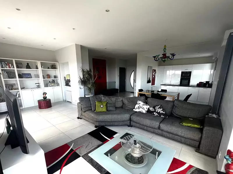 Maison, 220 m²