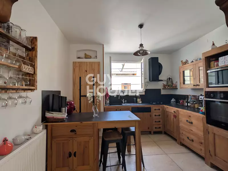 Maison, 147 m²