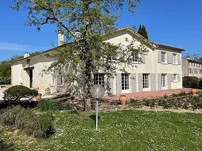 Maison, 298 m²