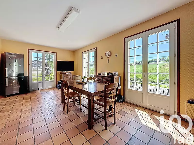Maison, 159 m²