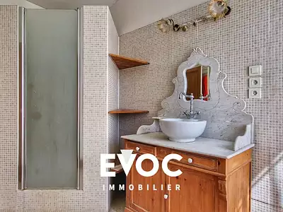 Maison, 247 m²