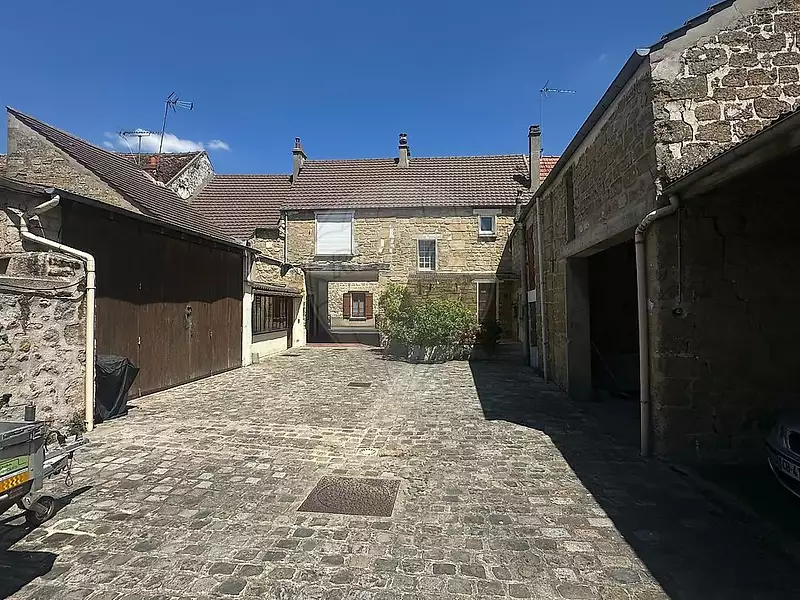Maison, 148 m²