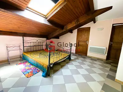 Maison, 260 m²