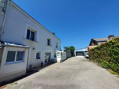 Maison, 220 m²
