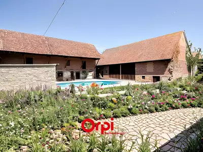 Maison, 1 120 m²