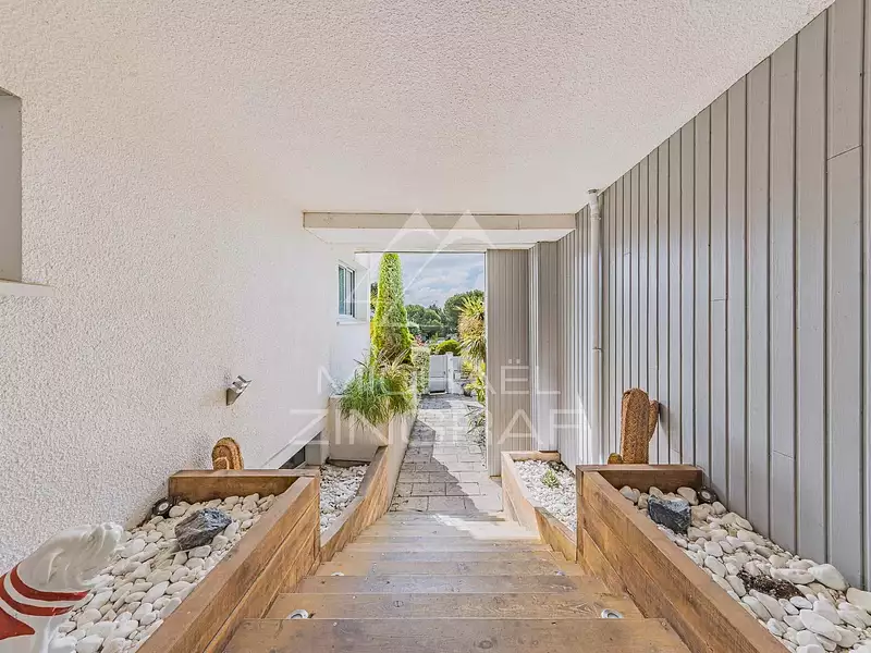 Maison, 200 m²