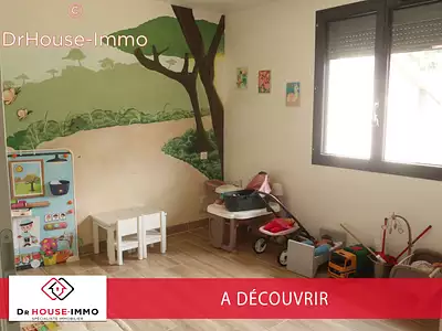 Maison, 145 m²