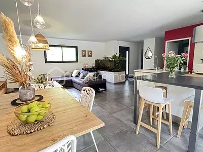 Maison, 117 m²