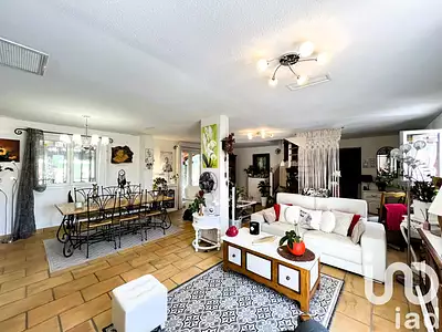 Maison, 168 m²