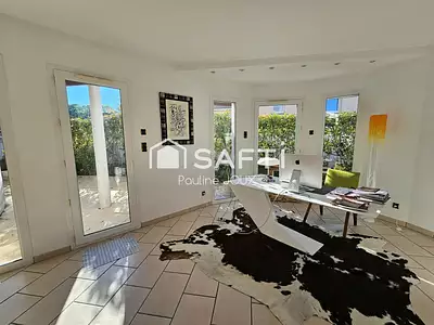 Maison, 375 m²