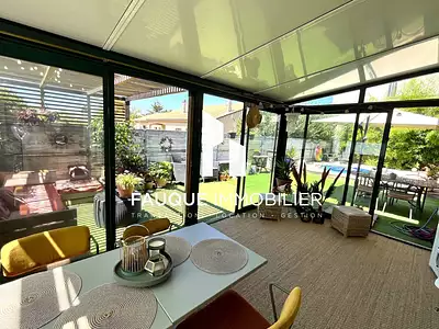 Maison, 75 m²