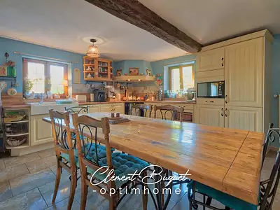 Maison, 252 m²