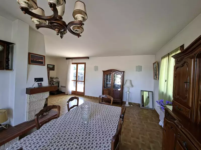 Maison, 168 m²