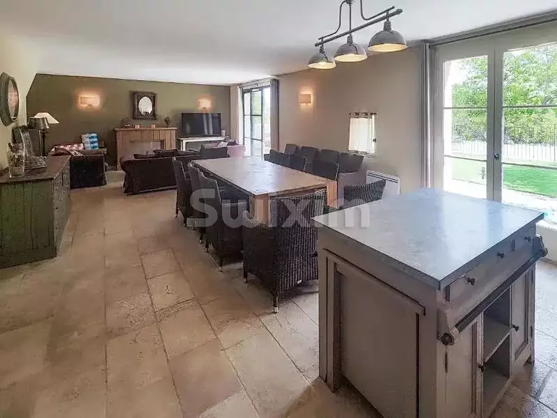 Maison, 145 m²