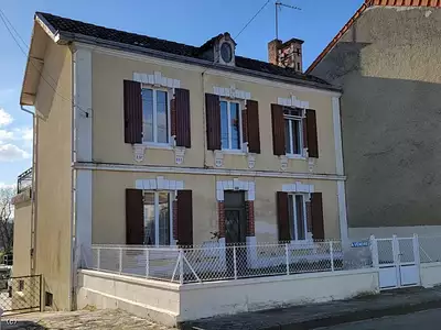 Maison, 185 m²