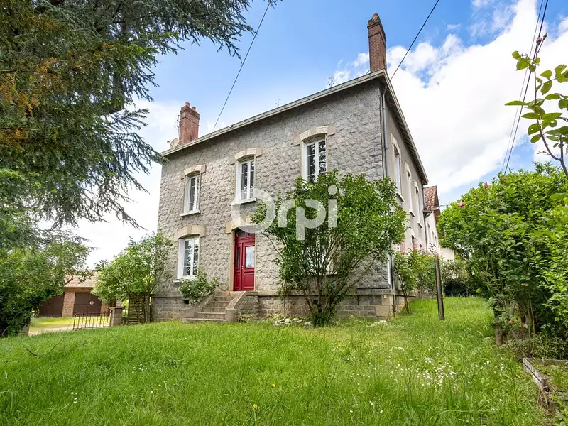 Maison, 180 m²