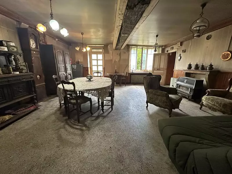 Maison, 196 m²