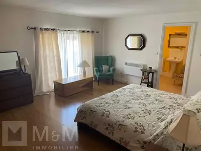 Maison, 640 m²