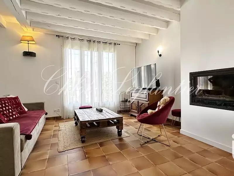 Maison, 200 m²