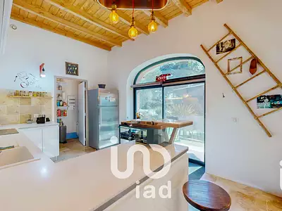 Maison, 290 m²