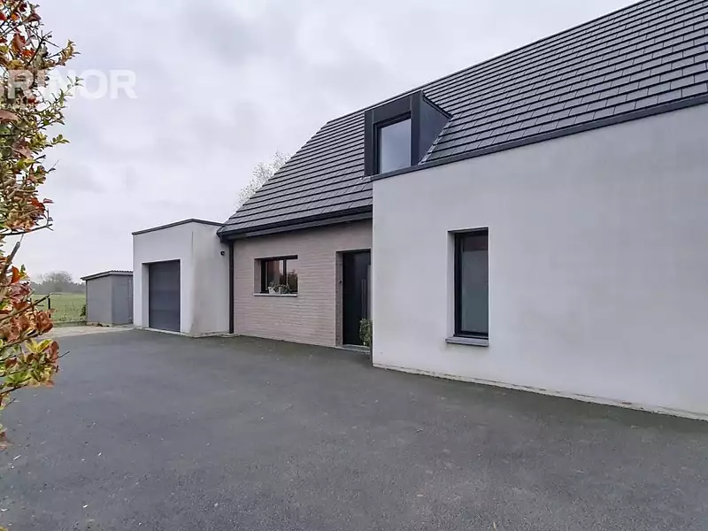Maison, 146 m²