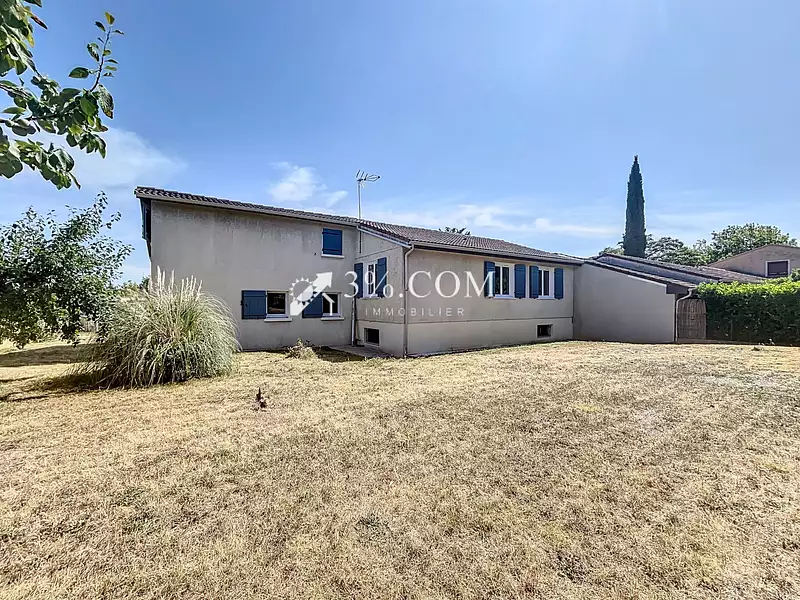Maison, 122 m²