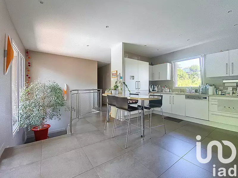 Maison, 269 m²