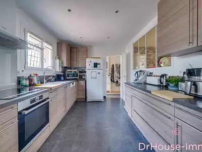 Maison, 153 m²