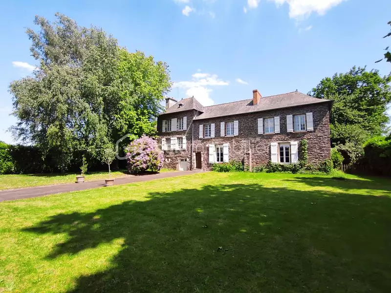 Maison, 212 m²