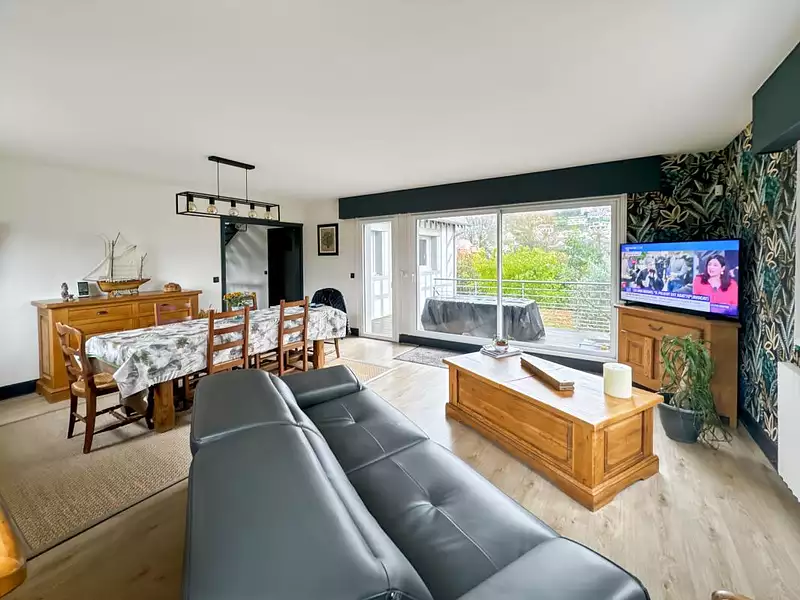 Maison, 230 m²