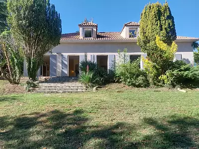 Maison, 180 m²