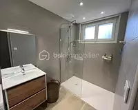 Maison, 216 m²